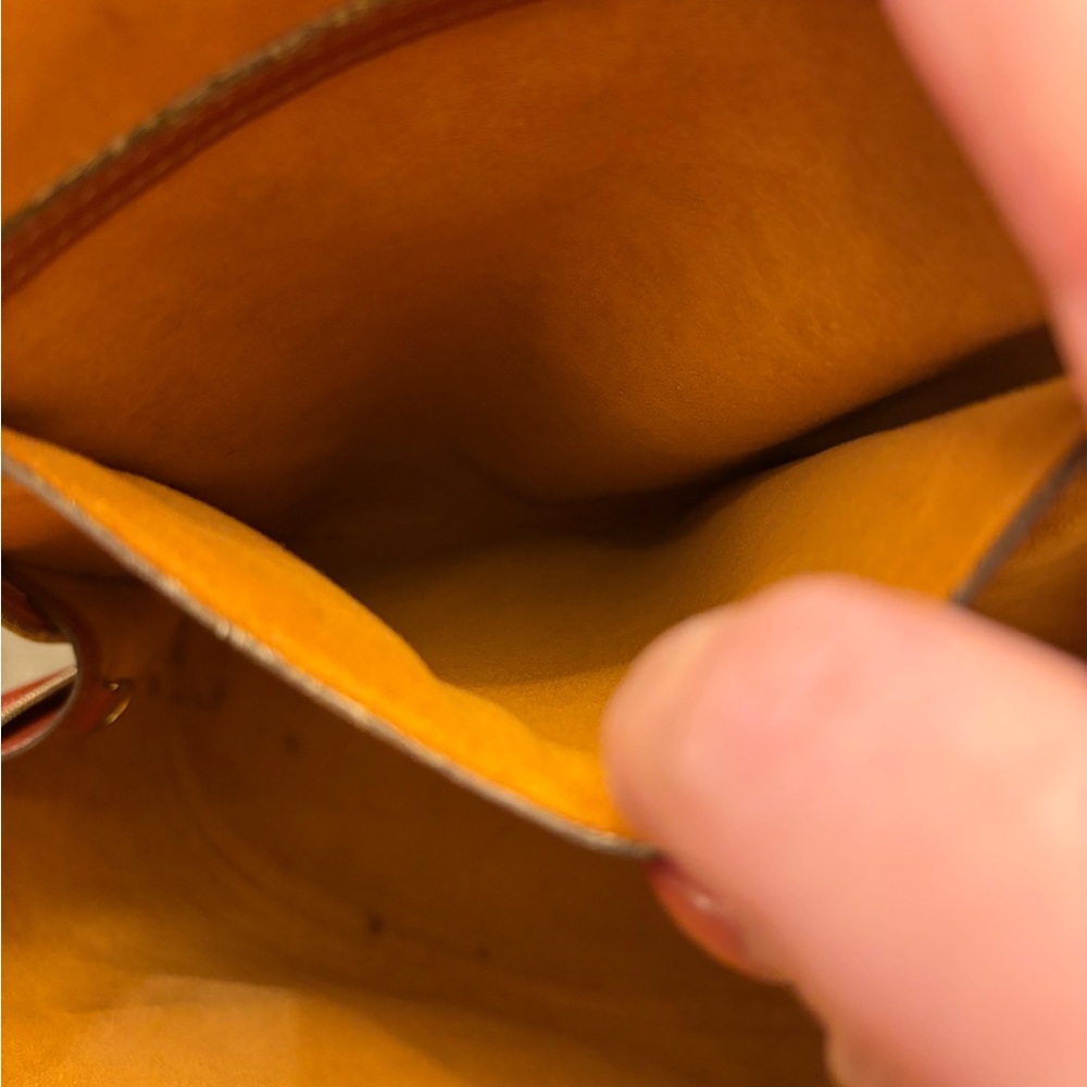 LOUIS VUITTON Epi Gobelins Backpack Tassil - Picture 9 of 15